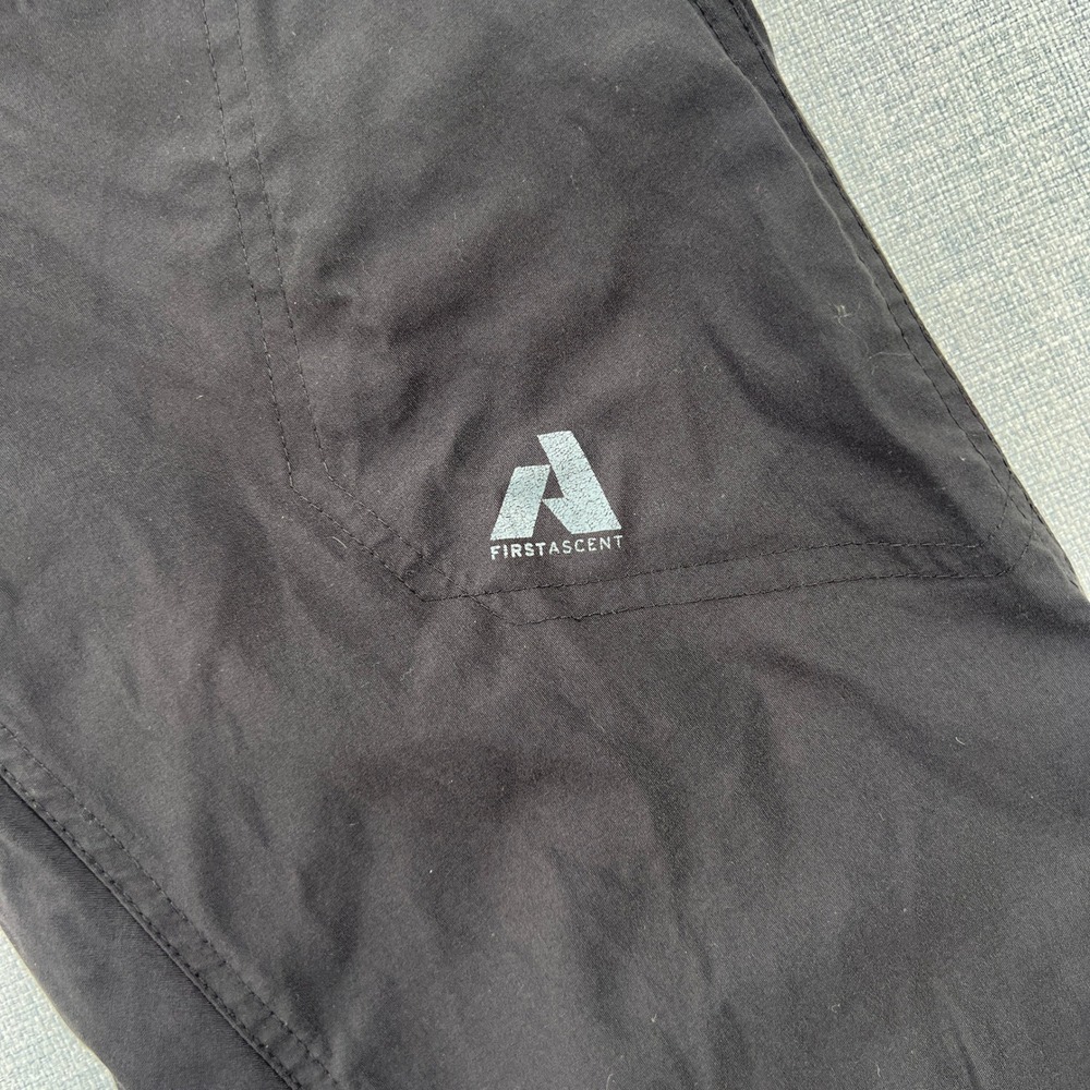 Eddie Bauer First Ascent Mens 34x34 (fit 35x33) Black Guide Pants Hiking Cargo - Picture 3 of 14
